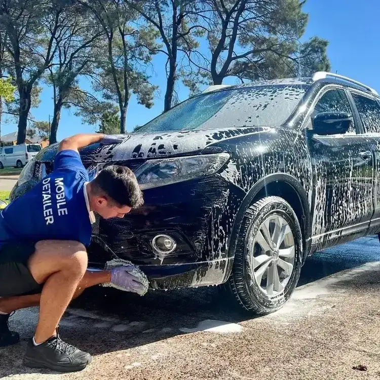 Mobile car detailer hand wash SUV Perth